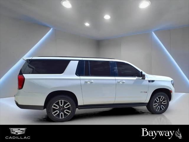 2021 GMC Yukon XL 4WD AT4