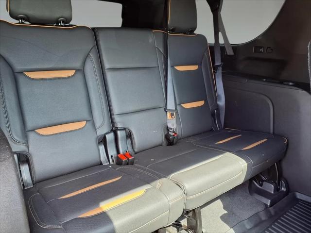 2021 GMC Yukon XL 4WD AT4