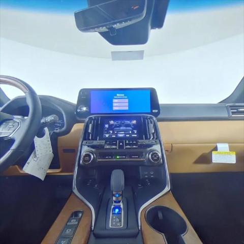 2025 Lexus LX Luxury