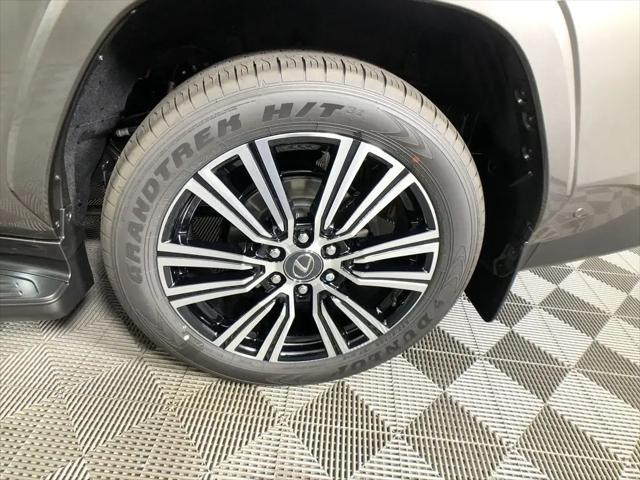 2025 Lexus LX Luxury