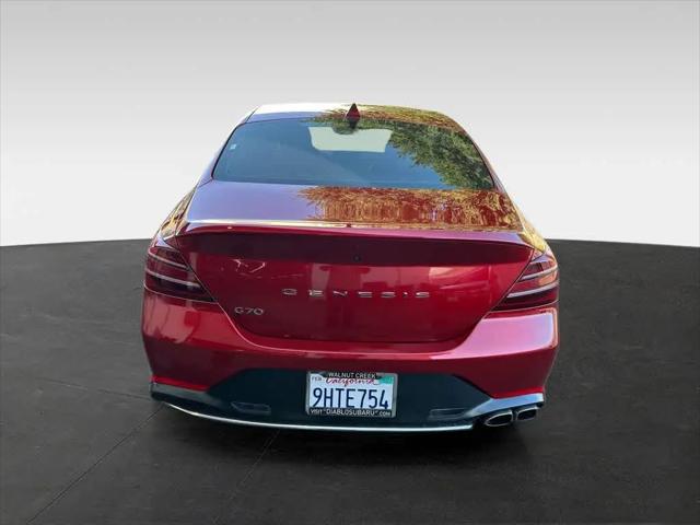 2022 Genesis G70 2.0T RWD