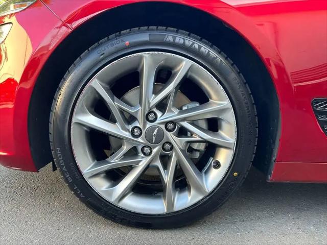 2022 Genesis G70 2.0T RWD