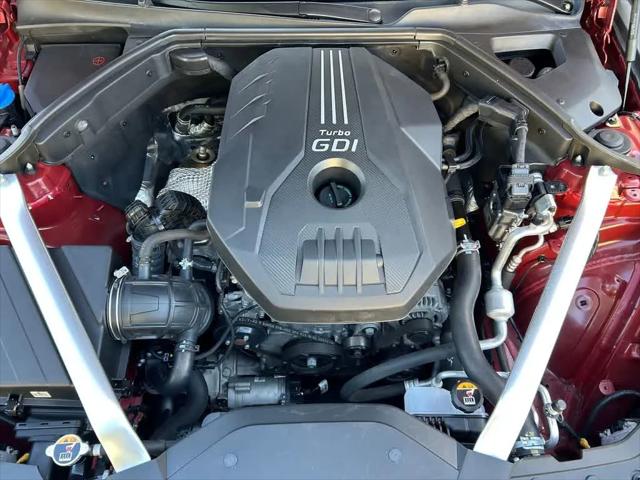 2022 Genesis G70 2.0T RWD