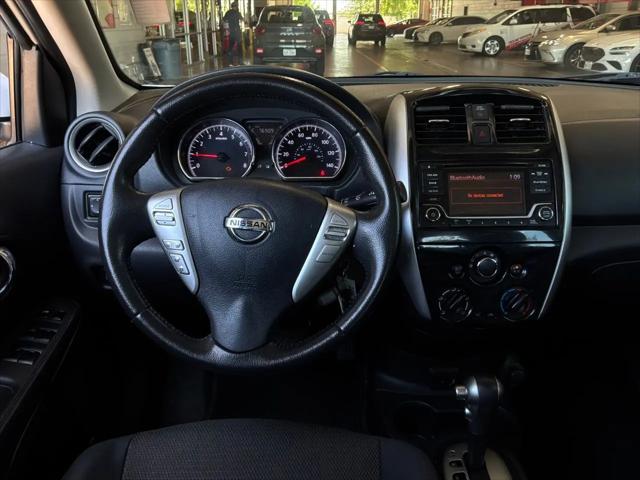 2017 Nissan Versa 1.6 SV
