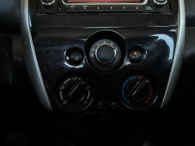 2017 Nissan Versa 1.6 SV