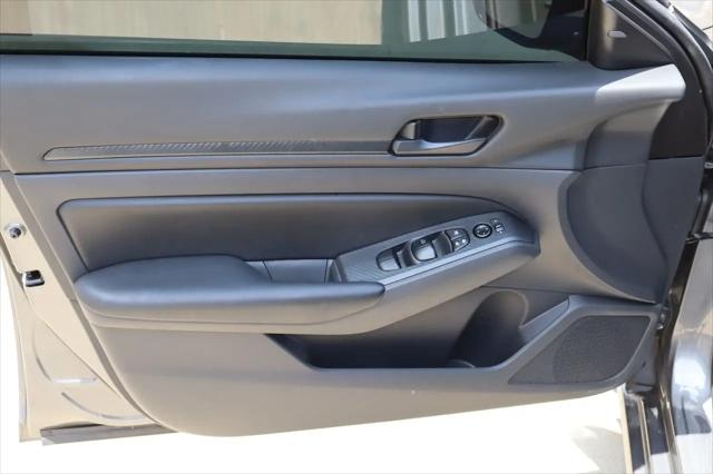 2025 Nissan Altima S FWD