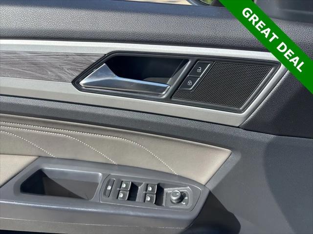 2021 Volkswagen Atlas Cross Sport 2.0T SE w/Technology