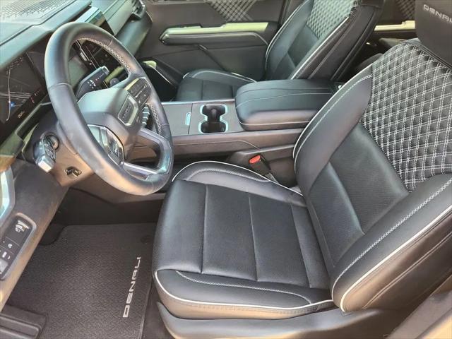 2024 GMC Acadia FWD Denali