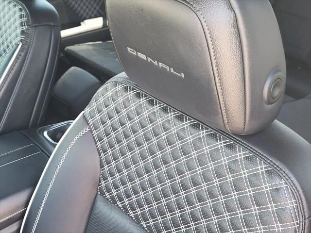 2024 GMC Acadia FWD Denali
