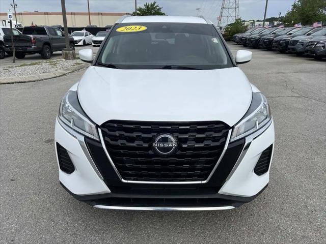 2023 Nissan Kicks SV Xtronic CVT