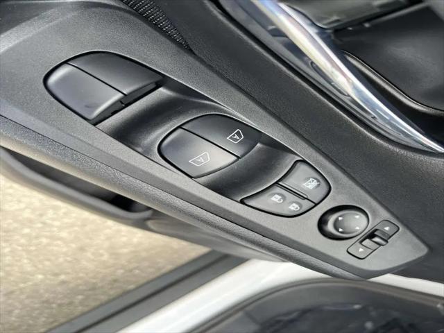 2023 Nissan Kicks SV Xtronic CVT