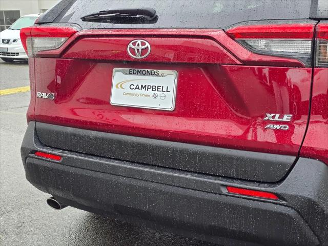 2021 Toyota RAV4 XLE