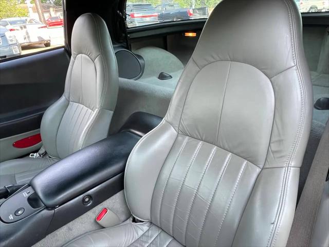 2002 Chevrolet Corvette Base