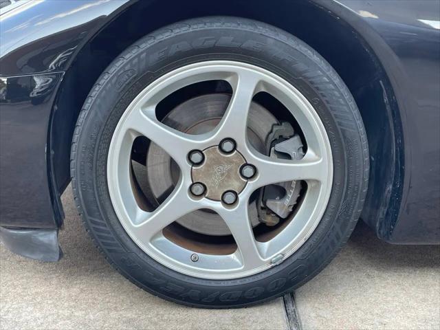 2002 Chevrolet Corvette Base