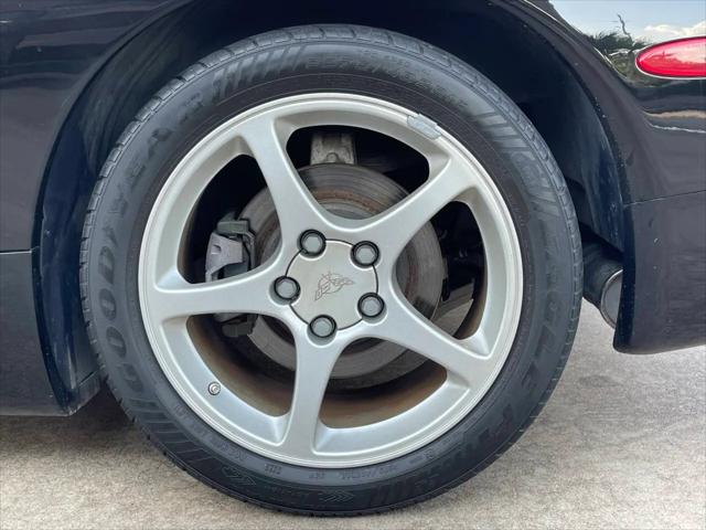 2002 Chevrolet Corvette Base
