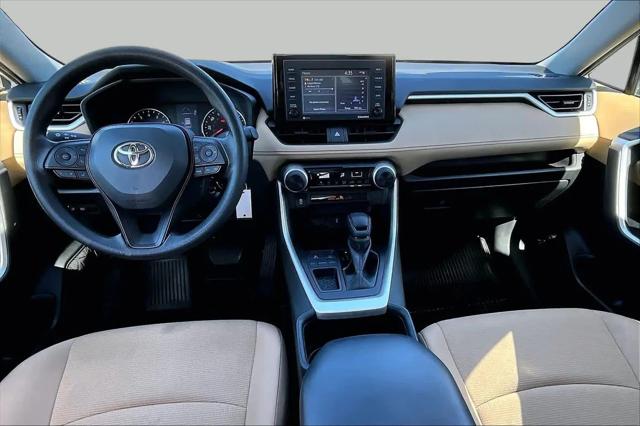 2022 Toyota RAV4 LE