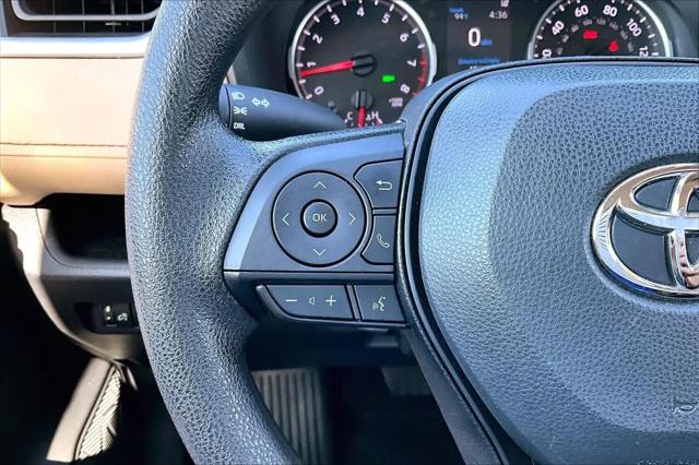 2022 Toyota RAV4 LE