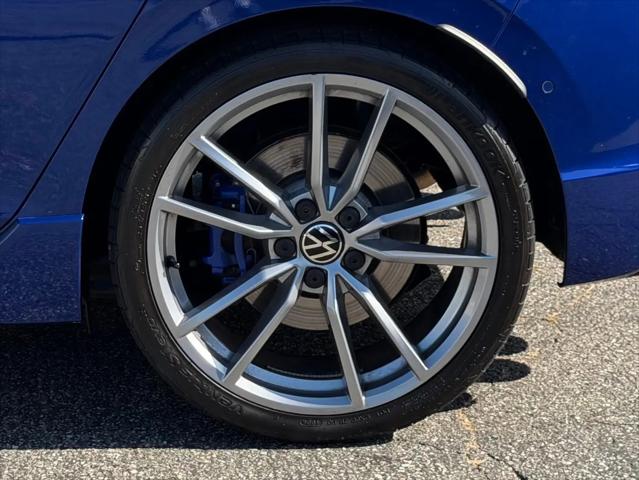 2024 Volkswagen Golf R 2.0T