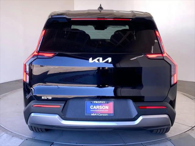 2026 Kia EV9 Light Long Range