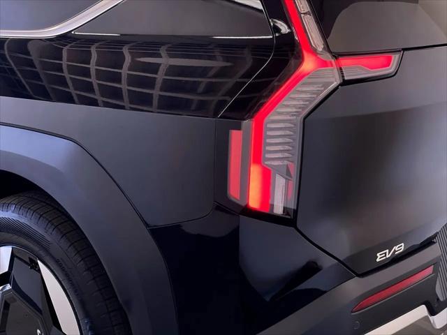 2026 Kia EV9 Light Long Range