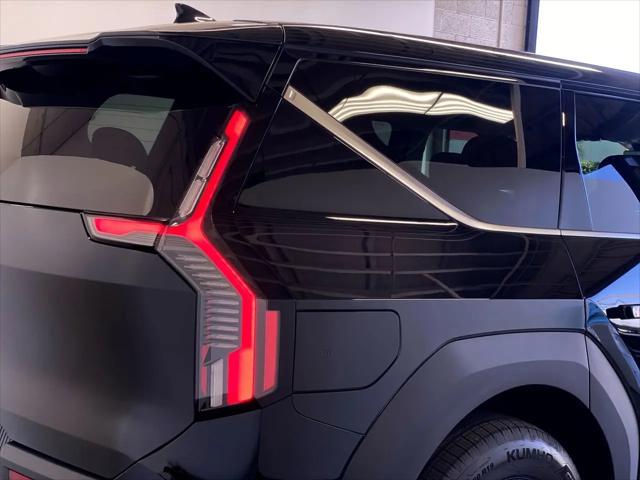 2026 Kia EV9 Light Long Range