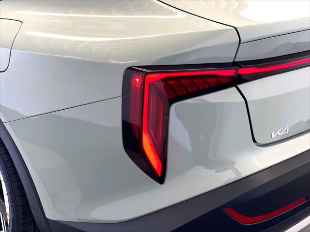 2026 Kia K4 EX