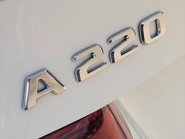 2020 Mercedes-Benz A 220 A 220