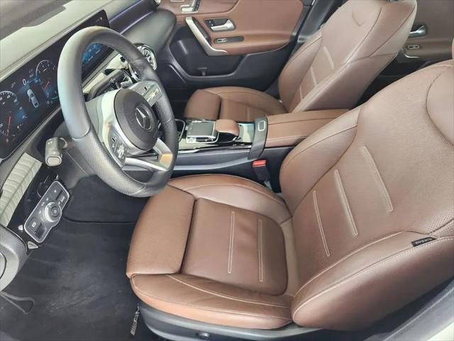 2020 Mercedes-Benz A 220 A 220