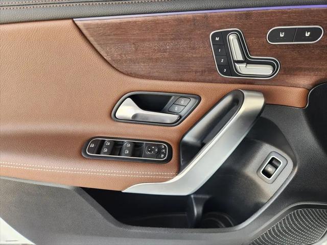 2020 Mercedes-Benz A 220 A 220