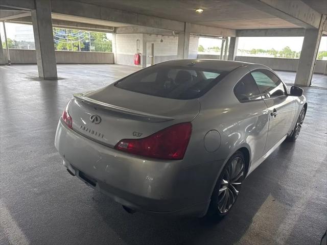 2011 INFINITI G37 Journey