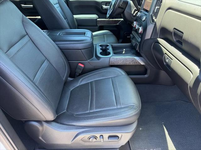 2022 GMC Sierra 3500HD 4WD Crew Cab Long Bed Denali