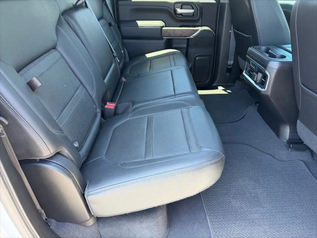 2022 GMC Sierra 3500HD 4WD Crew Cab Long Bed Denali
