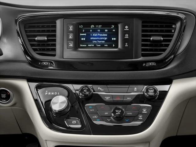 2017 Chrysler Pacifica Touring-L Plus