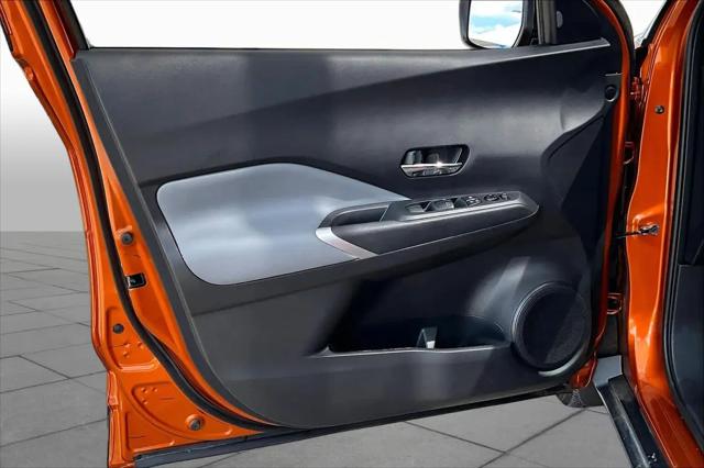 2023 Nissan Kicks SR Xtronic CVT