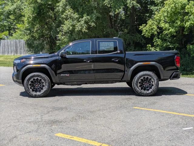 2026 GMC Canyon AT4, 4WD
