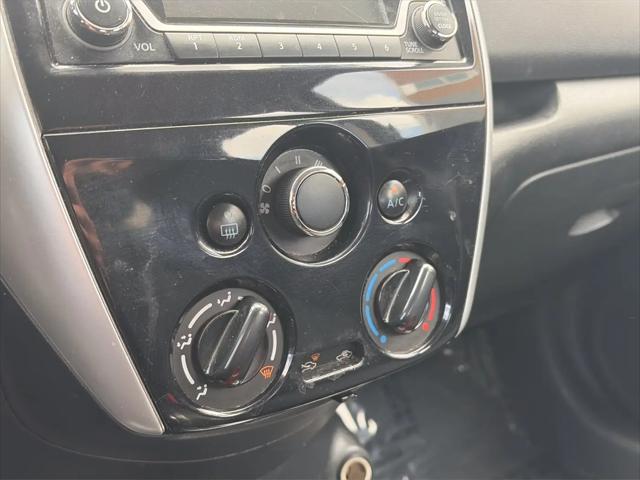 2017 Nissan Versa Note SV