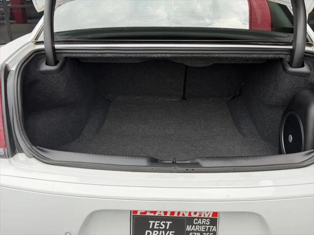 2023 Chrysler 300 Touring L