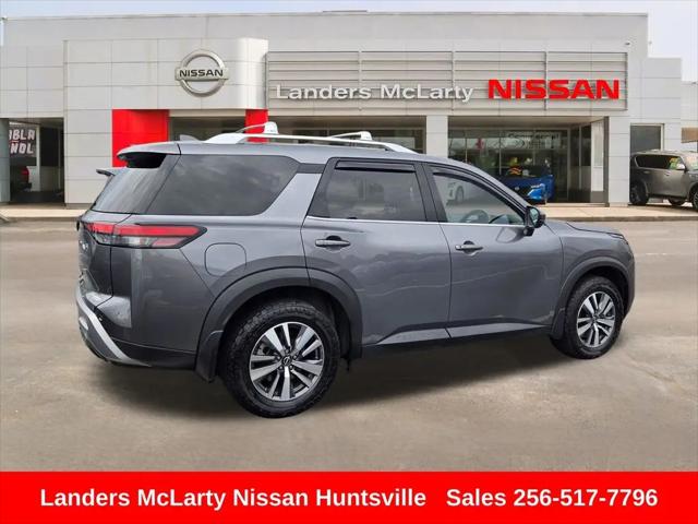 2024 Nissan Pathfinder SL FWD