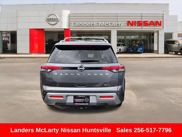 2024 Nissan Pathfinder SL FWD