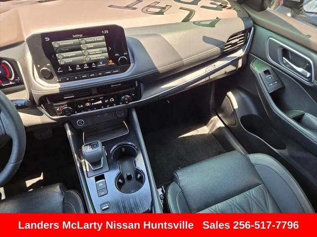 2023 Nissan Rogue Platinum FWD