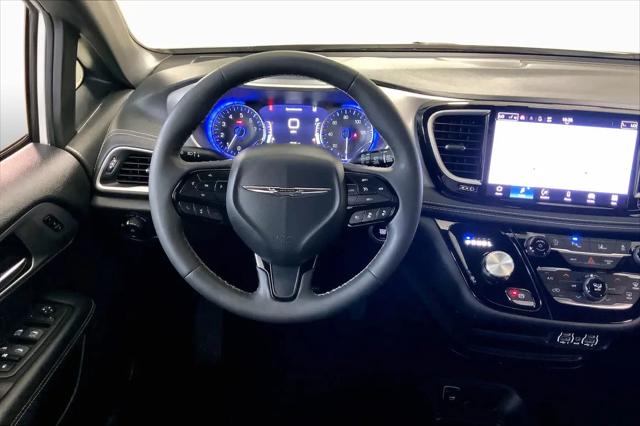 2023 Chrysler Pacifica Touring L AWD