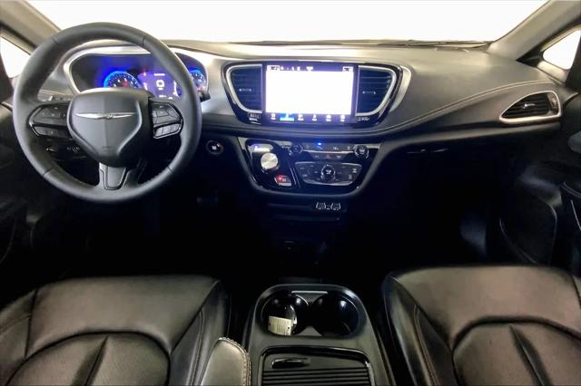 2023 Chrysler Pacifica Touring L AWD