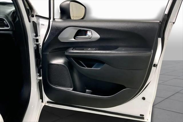 2023 Chrysler Pacifica Touring L AWD