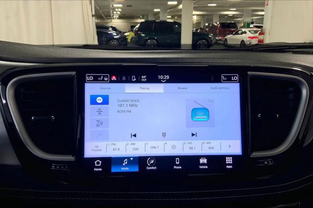 2023 Chrysler Pacifica Touring L AWD