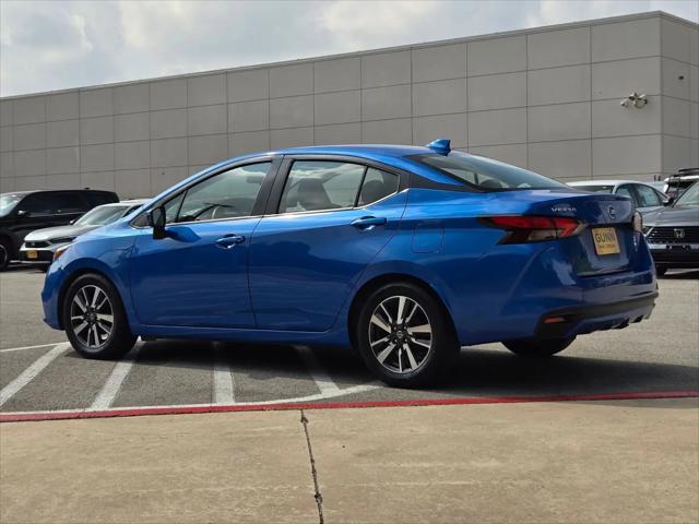 2020 Nissan Versa SV Xtronic CVT
