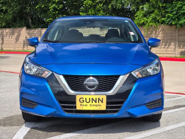 2020 Nissan Versa SV Xtronic CVT