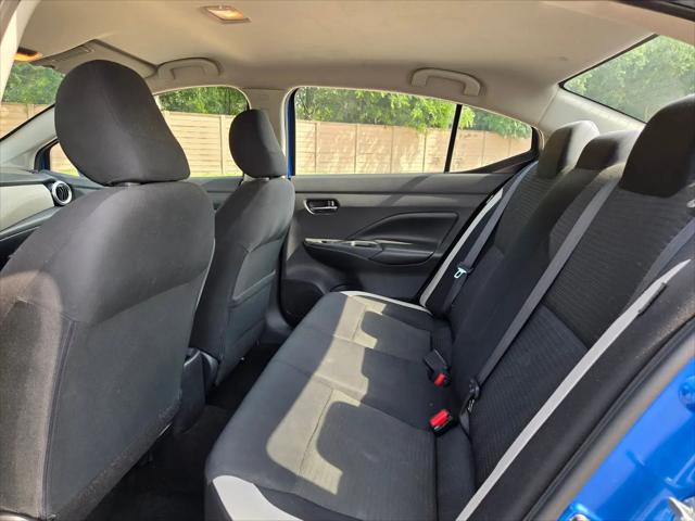 2020 Nissan Versa SV Xtronic CVT