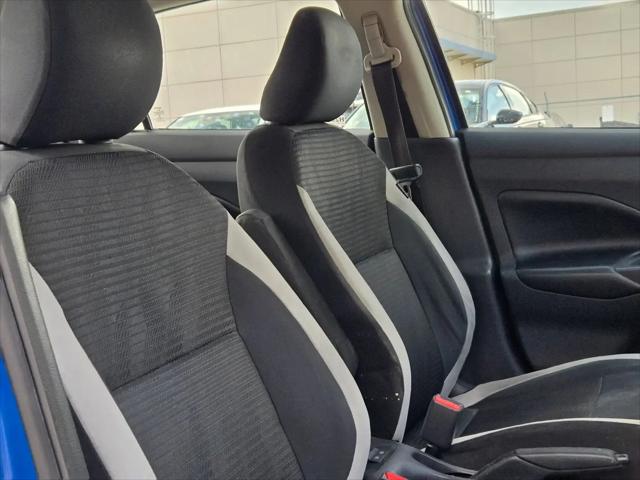 2020 Nissan Versa SV Xtronic CVT