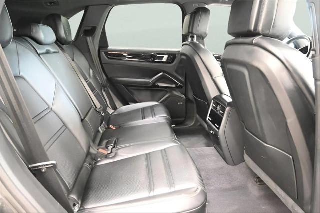 2019 Porsche Cayenne S