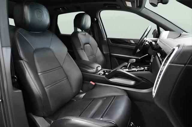 2019 Porsche Cayenne S